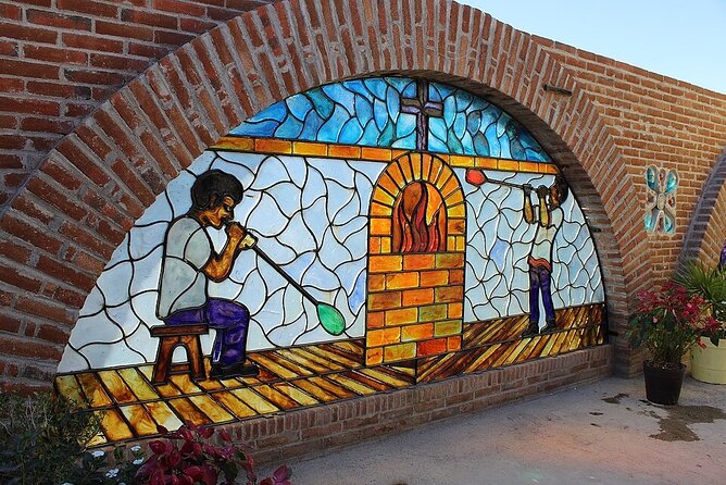 Cabo San Lucas City Tour and Clearboat Adventure - Discovering the Art of Glassblowing at San Miguel Abarrotes
