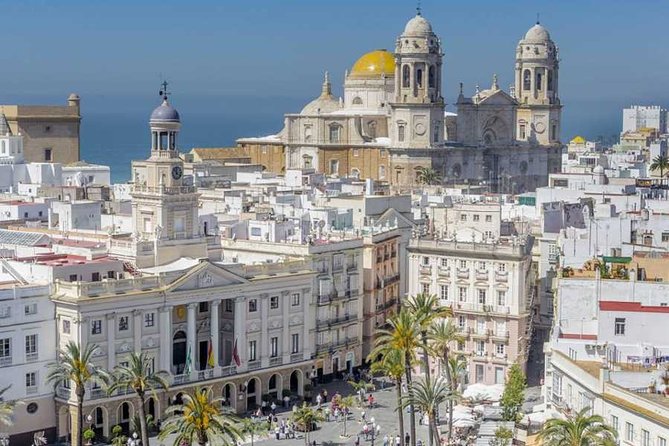 Cadiz Shore Excursion: Scenic & walking tour with cheese and sherry tasting - Sample Stops and Notable Sights of Cadiz