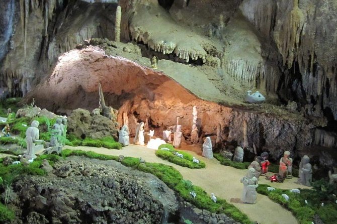 Cagliari: Is Zuddas Caves Private Experience from Chia - Guided Tour Inside the Zuddas Caves