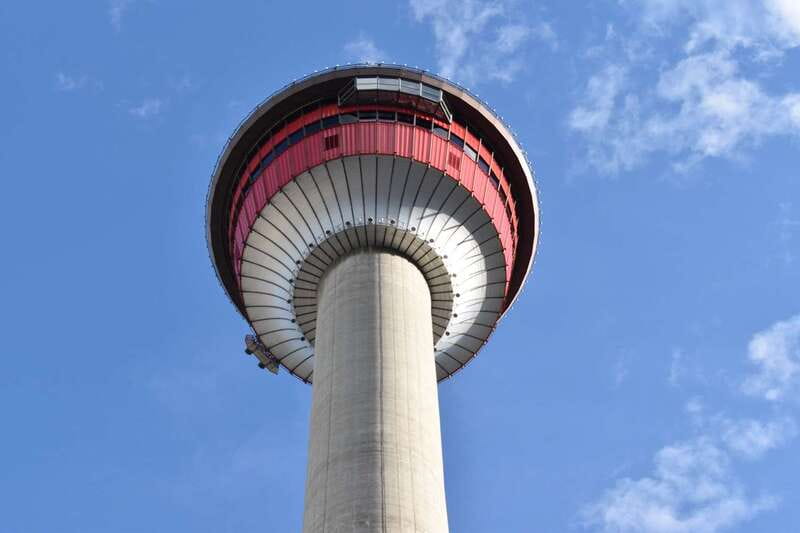 Calgary: 3-Hour Sightseeing Bus Tour - Starting at Calgary Tower and Exploring Downtown