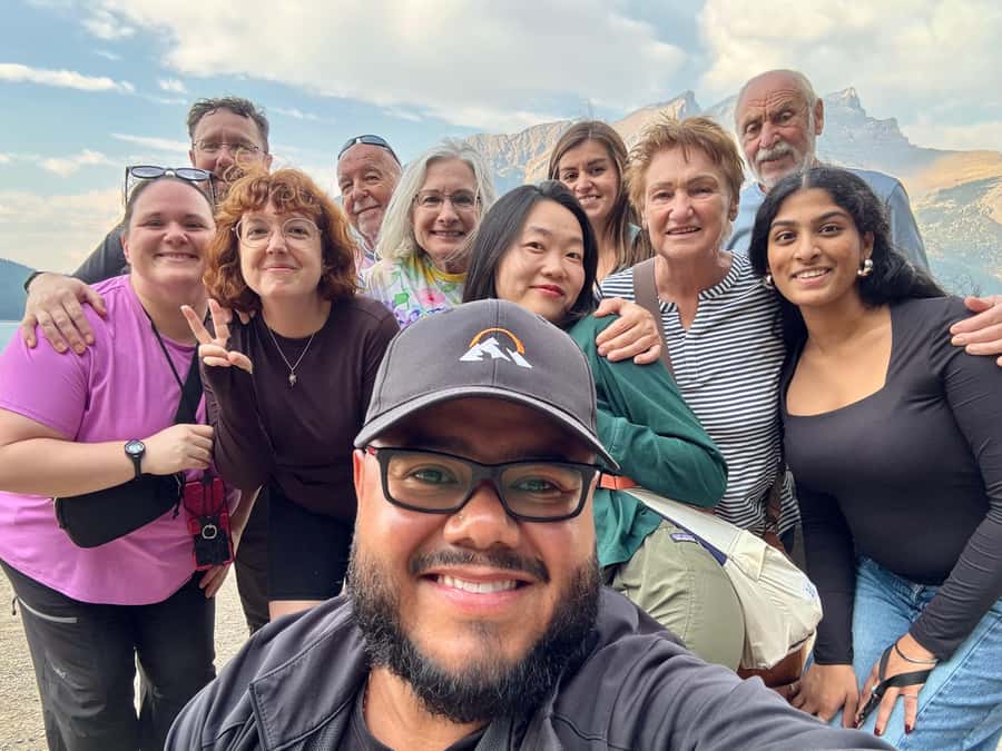 Calgary/Banff: Peyto Lake, Takakkaw Falls & Emerald Lake - Journey Along the Icefields Parkway: A Drive of Unmatched Beauty