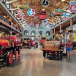 Calgary City Tour and Yamnuska Wolfdog Sanctuary Private Tour - Stunning City Views from Scotsman’s Hill