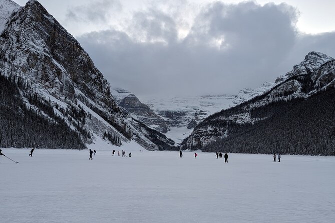 Calgary to Lake Louise Transfer - The Benefits of Booking a Private Transfer