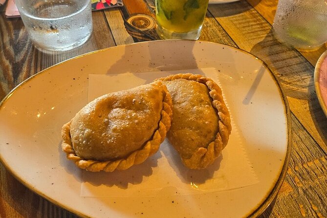 Calle Ocho Walking and food Tour: Cigars, coffee and Live Salsa - The Tour Begins at Little Havana Visitor Center