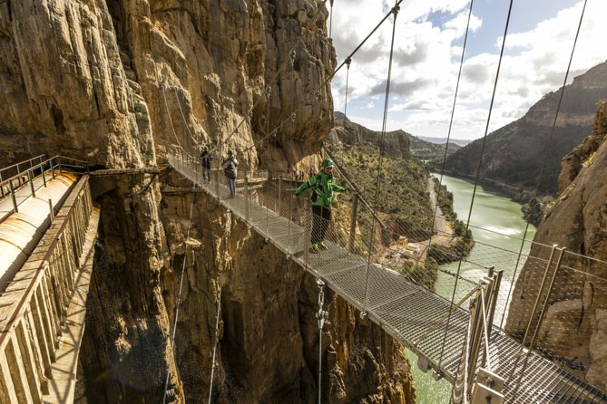 Caminito del Rey Day Trip from Seville - What to Expect During the Walking Tour at Caminito del Rey