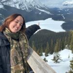 Can/Banff :Columbia Icefield, Crowfoot Glacier and Bow Lake, Tour - Visiting Peyto Lake: The Wolf-Shaped Viewpoint