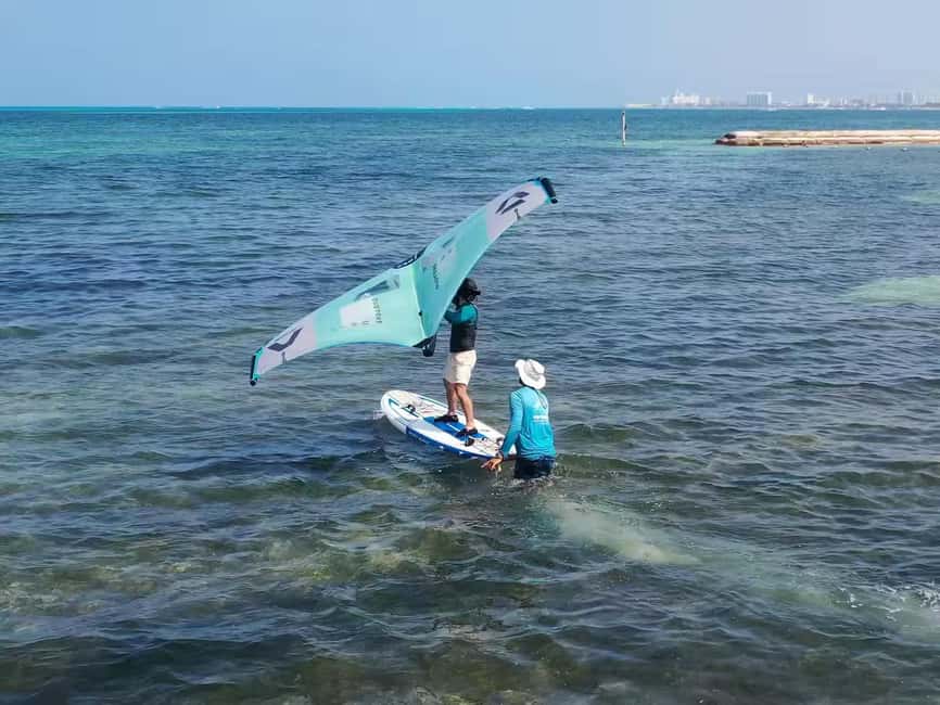 Cancún: 2-Hour Kitesurfing or Wingfoiling Course - Starting on the Beach: Equipment Setup & Safety Briefing