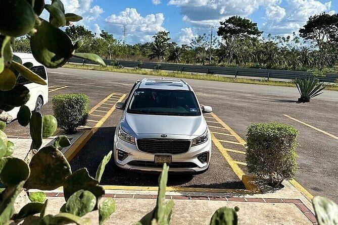 Cancun Airport Private One-Way Transfer to Riviera Maya Hotels - The Comfort and Convenience of Private, Air-Conditioned Vehicles