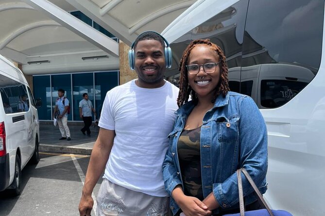 Cancun Airport Shuttle Service Quick and Easy - Vehicles Offered for Your Comfort