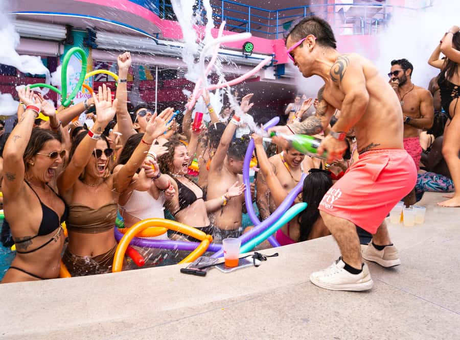 Cancun: Coco Bongo Spring Break Beach Party with Open Bar - The Vibrant Atmosphere at Coco Bongo’s Beach Club