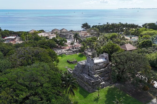 Cancun Guided Sightseeing El Meco Site, Letters and Shopping - The Tour Starts with the El Meco Archaeological Site