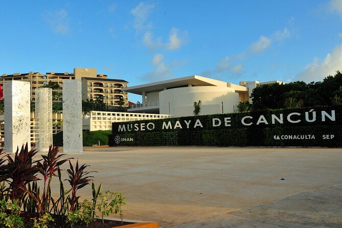 Cancun Guided Sightseeing, Shopping and Tasting Tour - Starting Point: Cancun’s Dolphins Beach for Iconic Views