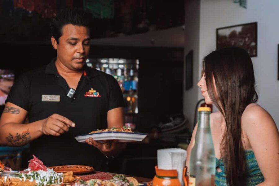 Cancun: Guided Unlimited Taco Lunch & Shopping Experience - Exploring the Vibrant Arts & Crafts Market