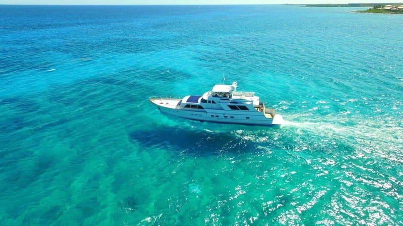 Cancun: Isla Mujeres Yacht Tour - Departure Details and Group Size Limits