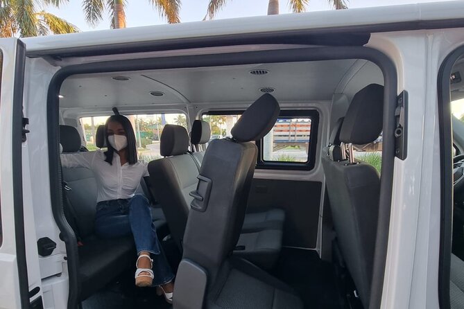 Cancun Shuttle Transportation - Flexible Booking and Multiple Hotel Drop-Offs in Cancun