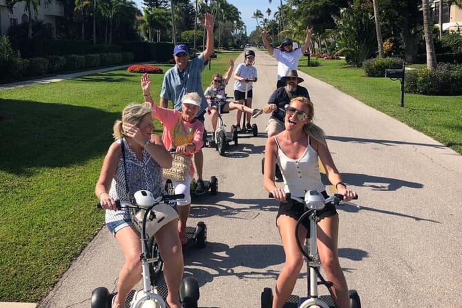 Cancun: Trike Adventure! 90 min Guided Tour in Hotel Zone - Exploring Cancun Landmarks and the Hotel Zone