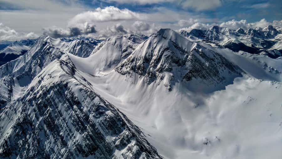 Canmore: 25-Minute Three Sisters Helicopter Tour - How to Meet and Prepare in Canmore