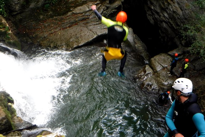 Canyoning discovery of Furon Bas in Vercors - Grenoble - What Makes the Furon Bas Canyon Special in Vercors