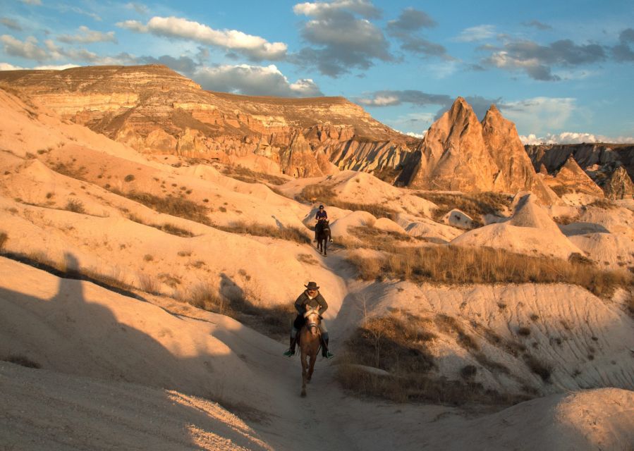 Cappadocia Göreme Horse Riding Tour 1 or 2 Hours - Starting Point and Convenient Hotel Pickup