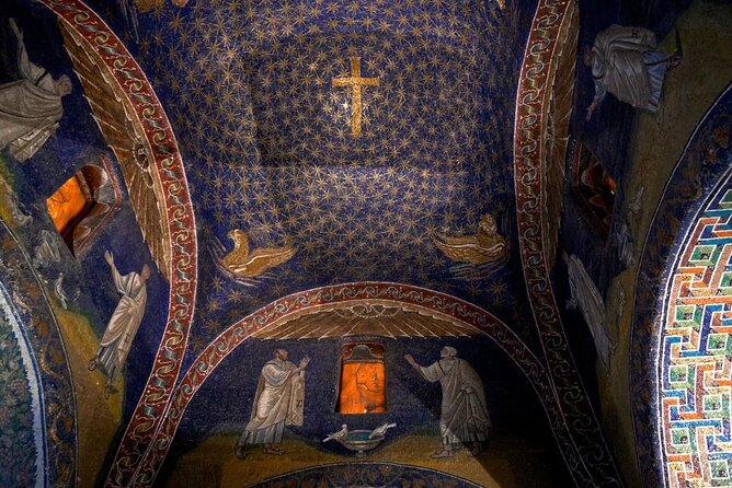 Cappadocia Red Tour: Full-Day Guided Tour with Lunch - Convenience and Logistics of the Cappadocia Red Tour