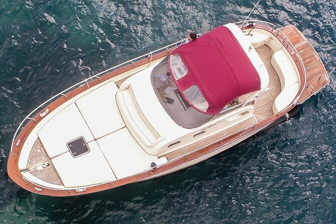 Capri-Positano Private Boat Tour from Sorrento,Positano or Capri - Exploring Capris Famous Cave Systems