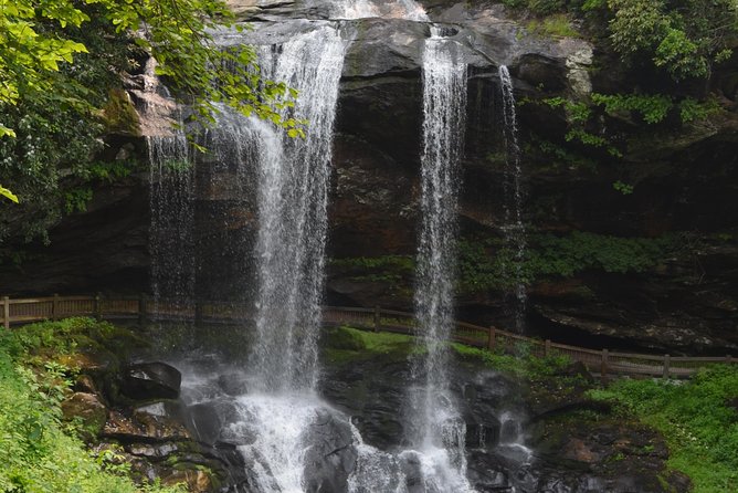 Carolina Waterfalls and Highlands Private VIP Boutique Tour - Scenic Stops Highlighting Waterfalls and Mountain Views