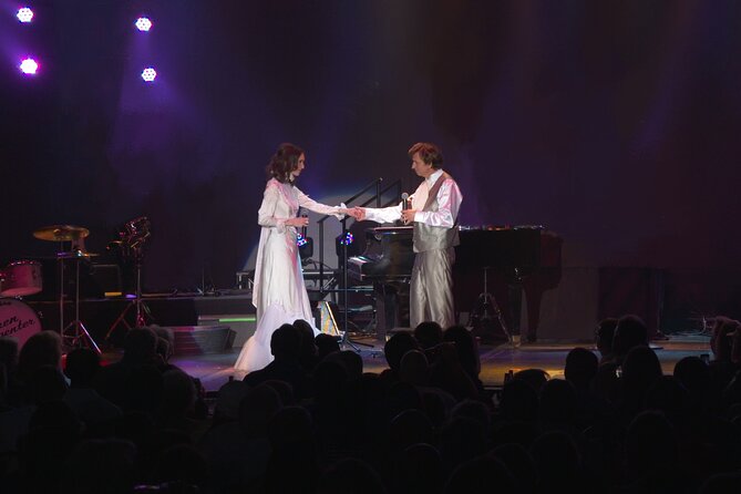 Carpenters Legacy at Planet Hollywood Resort and Casino - The Stops: From the Theatre to Shopping and Dining