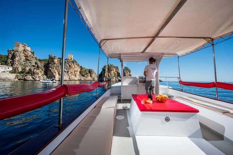 Castellammare del Golfo: Boat tour of the Zingaro Reserve and Scopello - Exploring the Coastline of Castellammare del Golfo