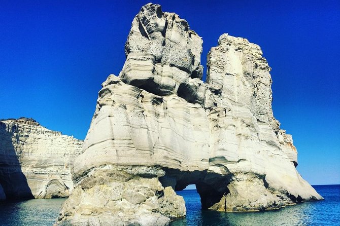 Catamaran Full Day Cruise: Poliegos - Kleftiko - Navigating Milos’ Coastline from the Water