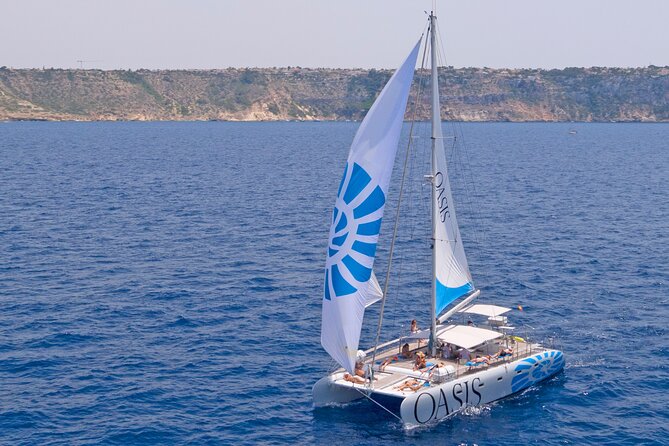 Catamaran sailing in Mallorca through the Bay of Palma with BBQ - The Spacious, Comfortable Catamaran