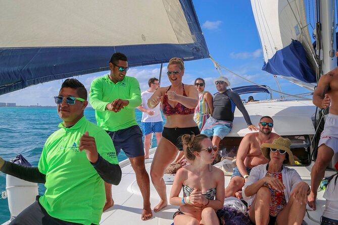 Catamaran to Isla Mujeres with Buffet and Open Bar from Cancun - The Lively Catamaran Sailing Experience