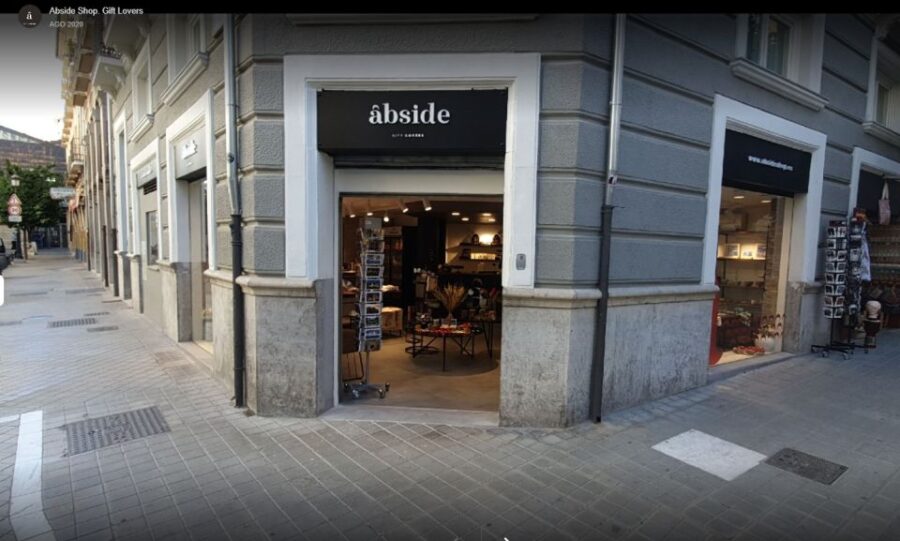 Cathedral and Royal Chapel with Albaicín and Sacromonte - Exploring the Albaicín and Sacromonte Neighborhoods