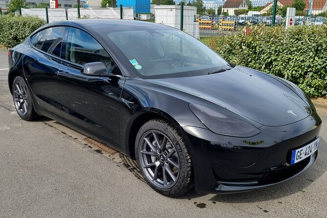 CDG - ORLY (ORY) airport to Paris, with a fluent English driver - From the Baggage Claim to the Heart of Paris