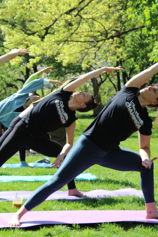 Central Park: Highest Rated Yoga Class in New York City! - How the Meeting Point Simplifies Access to Yoga in the Park