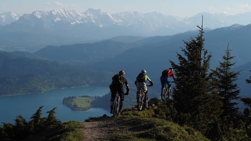 Chambéry : Electric Mountain Bike rental - Exploring the Scenic Routes Around Chambéry