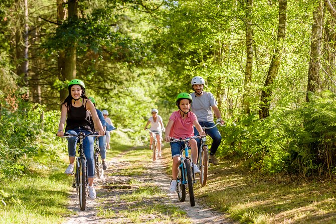 Chantilly by bike or Chantilly with electric bike - Discovering the Tranquil Les Etangs De Commelles