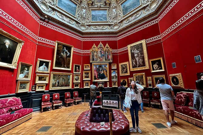 Chantilly Tour: Great Stables and Renaissance Meal from Paris - Journey to the Prince de Conde Estate and Château de Chantilly