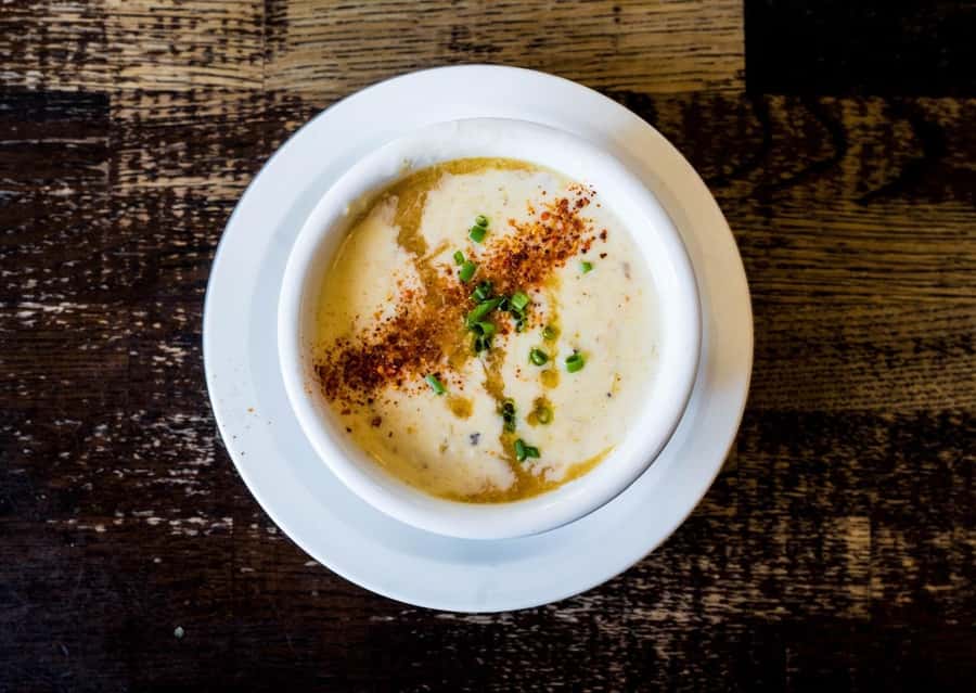 Charleston: French Quarter Guided Food Tour with 7+ Tastings - Charleston’s Culinary Heritage at the Port of Call Food Hall