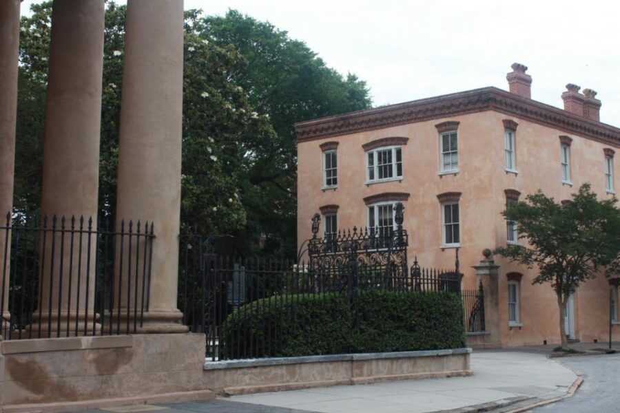 Charleston: Historic City Highlights Guided Bus Tour - Exploring Over 100 Sights of Charlestons Historic District