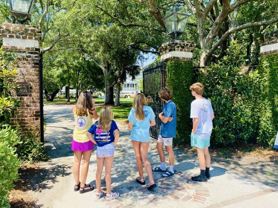 Charleston: Outer Banks Film Locations Tour - Meet in Front of Hotel Emeline at the Valet Area