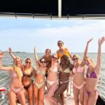 Charleston: Private Sandbar Charter with Captain - Starting Point at Ripley Light Marina in Charleston Harbor