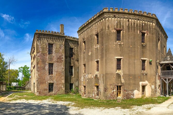 Charleston Self Guided Ghost Tour in 12 Languages - The Self-Guided Tour’s Starting Point in Charleston’s Historic District