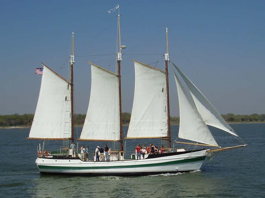 Charleston: Sunset Schooner Pride Harbor Sail - Departing from the Charleston Aquarium Area
