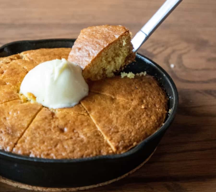 Charleston's Best Food & History Tour with Native Guide - Exploring Charleston’s Lowcountry Cuisine