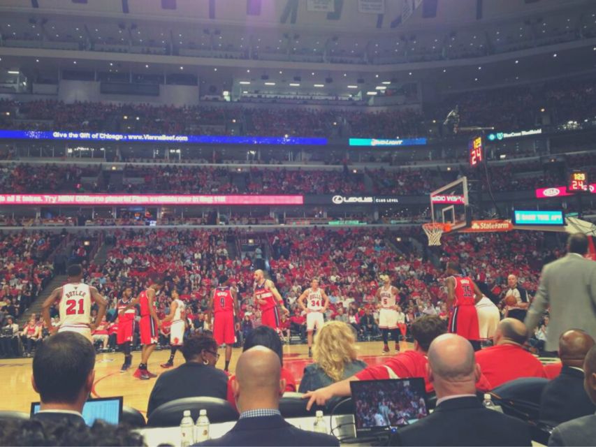 Chicago: Chicago Bulls Basketball Game Ticket - How to Access the Game with Your Mobile Ticket