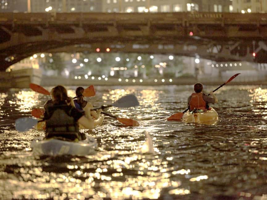 Chicago: Ghosts and Gangsters Night Kayak Tour - Exploring Chicago’s Haunted Spots from the Water