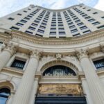 Chicago: Icons Guided Architecture Walking Tour - What Buildings and Styles Are Featured