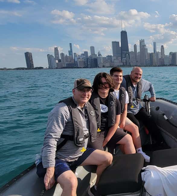 Chicago: Lake and River Tour on a RIB Boat - Who Will Appreciate This Tour Most?