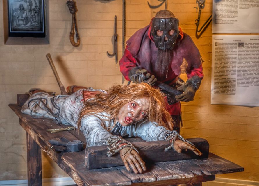 Chicago: Medieval Torture Museum Ticket with Ghost Hunting - The Exhibits: Horrific Instruments and Wax Sculptures