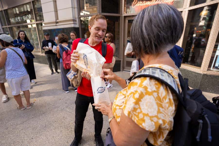 Chicago Walk: Prohibition, Architecture & Hidden Gems - Exploring Chicago’s Streets on Foot